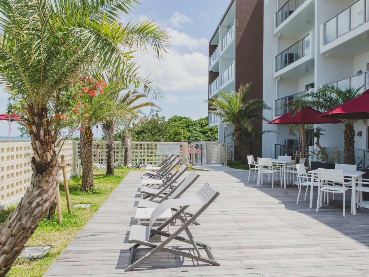 Hideout Okinawa Uruma Eksteriør bilde