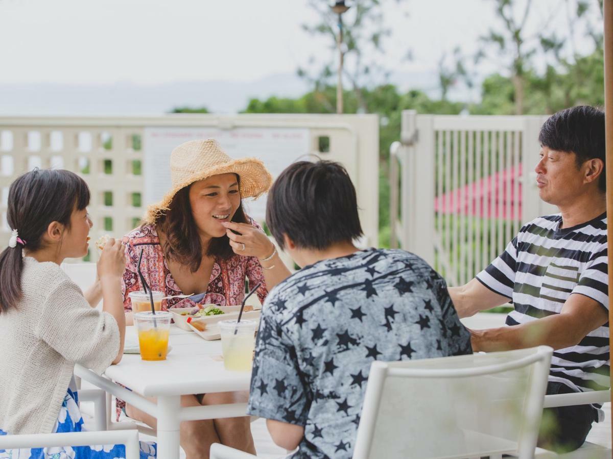Hideout Okinawa Uruma Eksteriør bilde