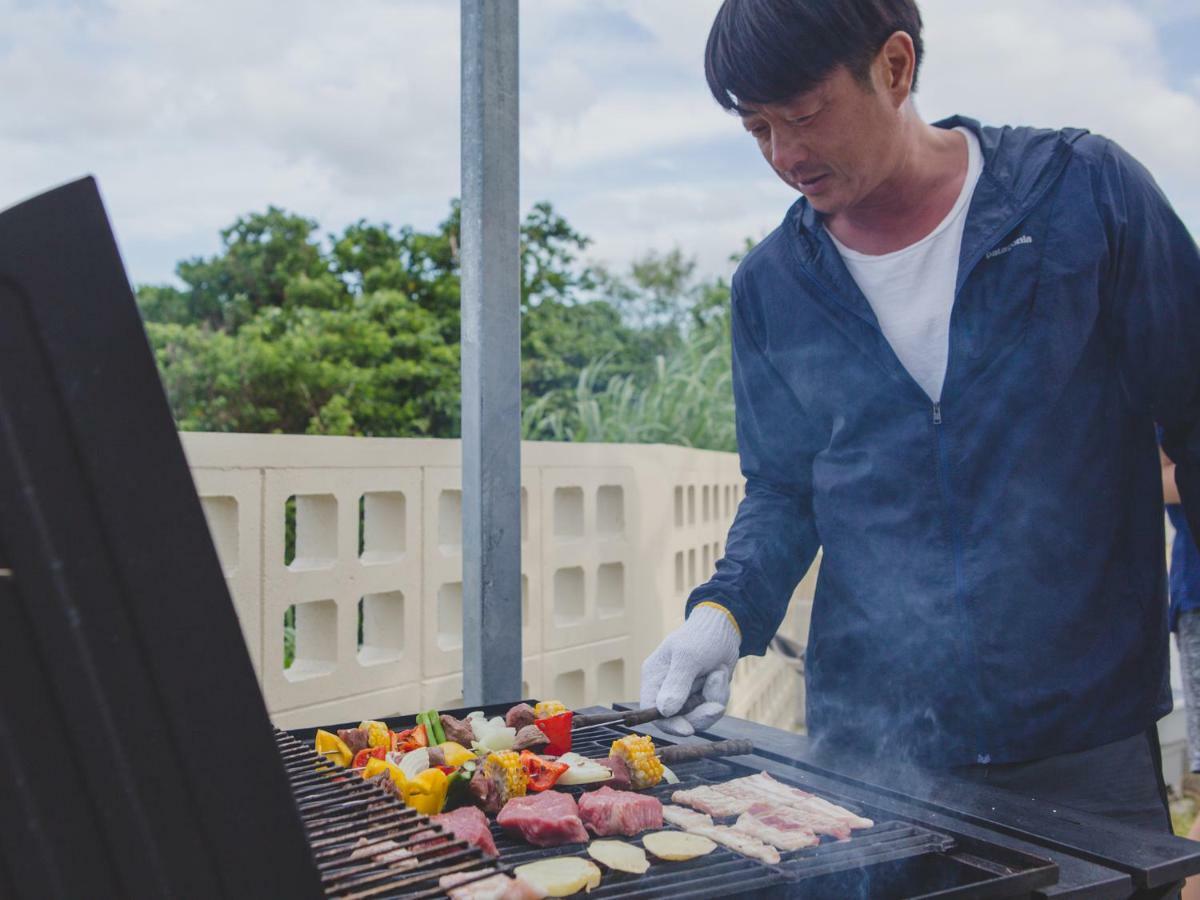 Hideout Okinawa Uruma Eksteriør bilde