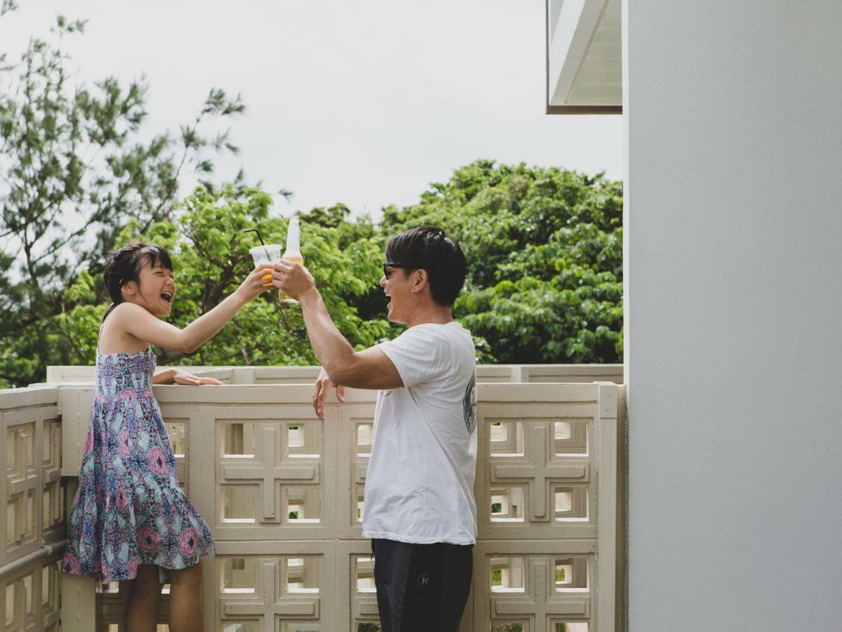 Hideout Okinawa Uruma Eksteriør bilde